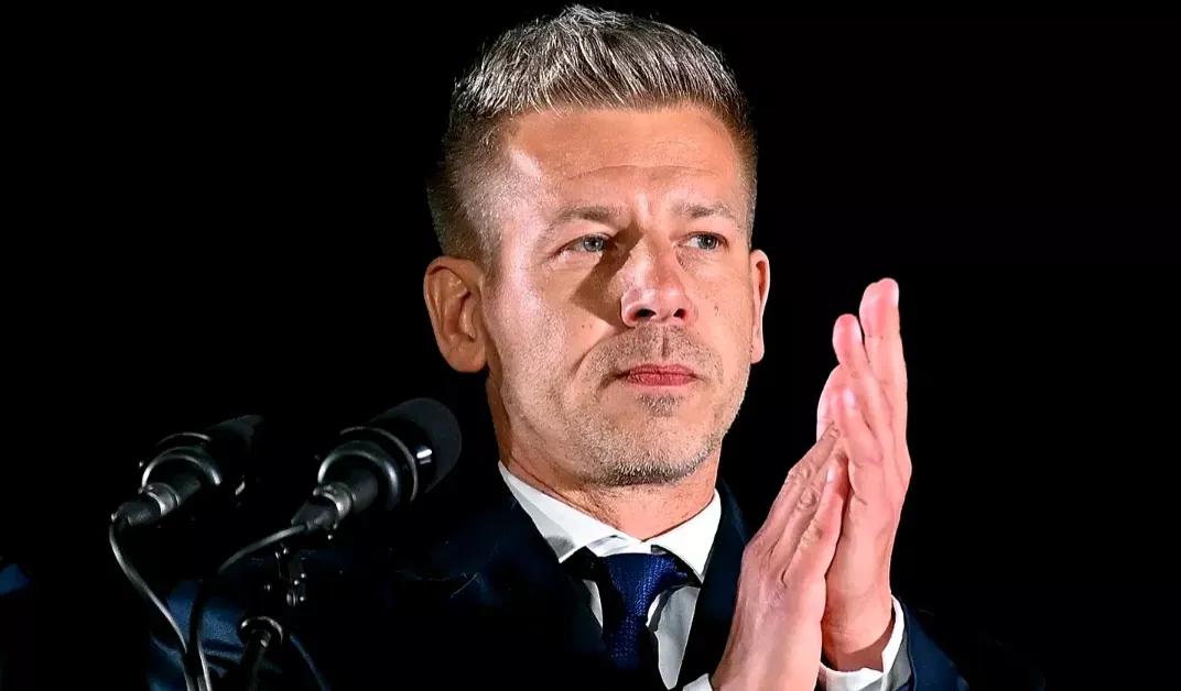 俄罗斯瞪大眼睛看着马扎尔

欧洲新闻网报道，俄总统新闻秘书佩斯科夫4月14日表示