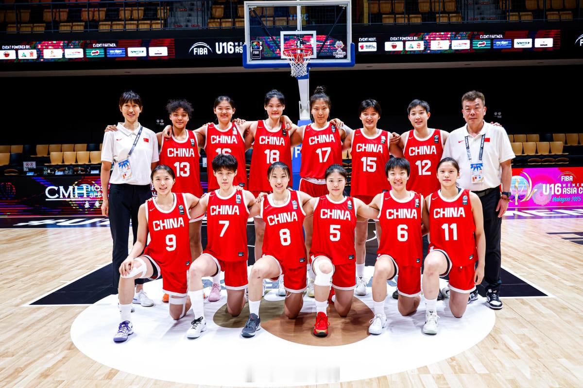 FIBAU16亚洲杯 开门红！U16女篮小组赛首战击败新西兰！11号李沅珊小朋友