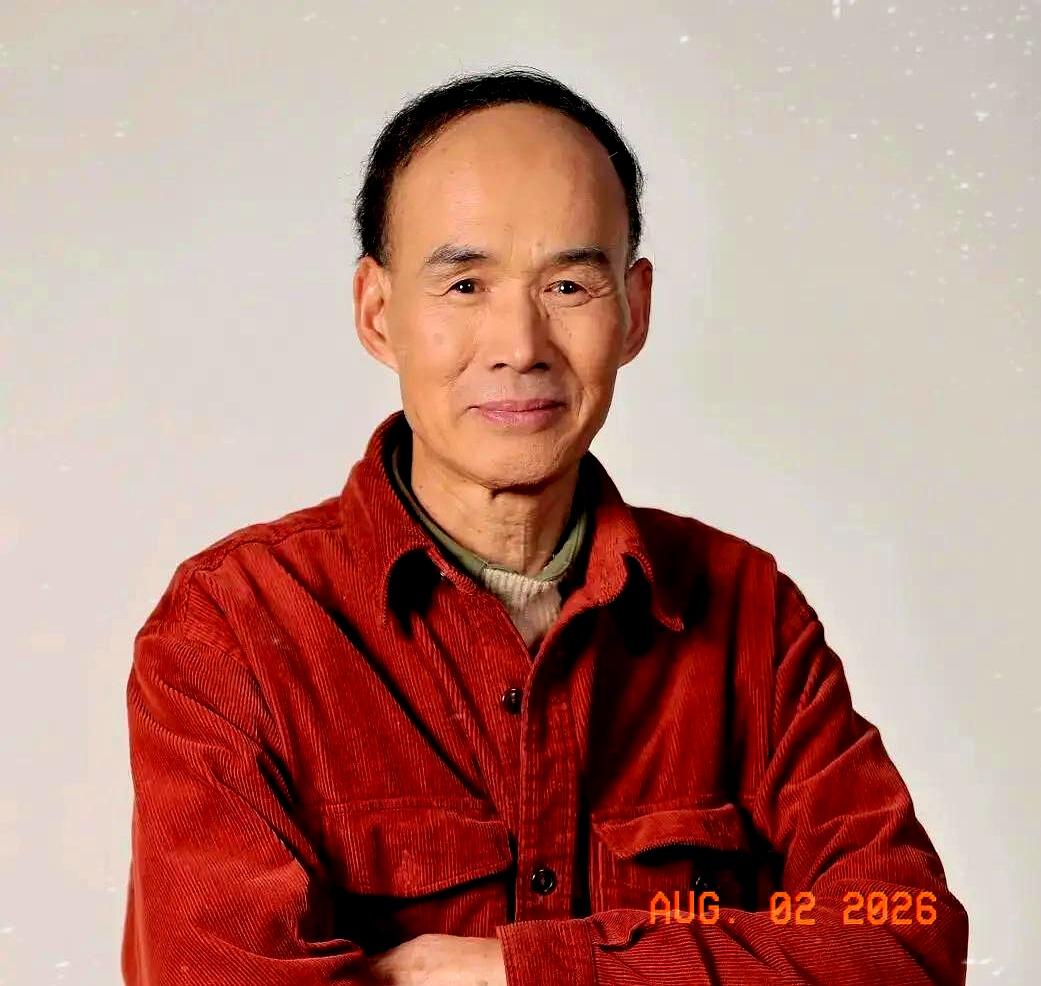 发现没？
现在满大街悄悄冒出几千万个“三无”青年：无房贷、无婚配、无软肋。
你以