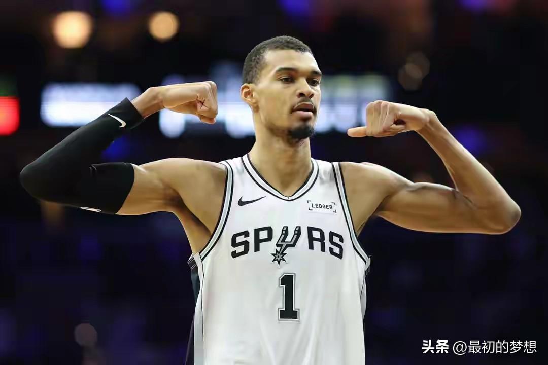究竟谁才是今日NBA最佳球星！我选文班亚马，你们呢？

阿德巴约 23分16板6