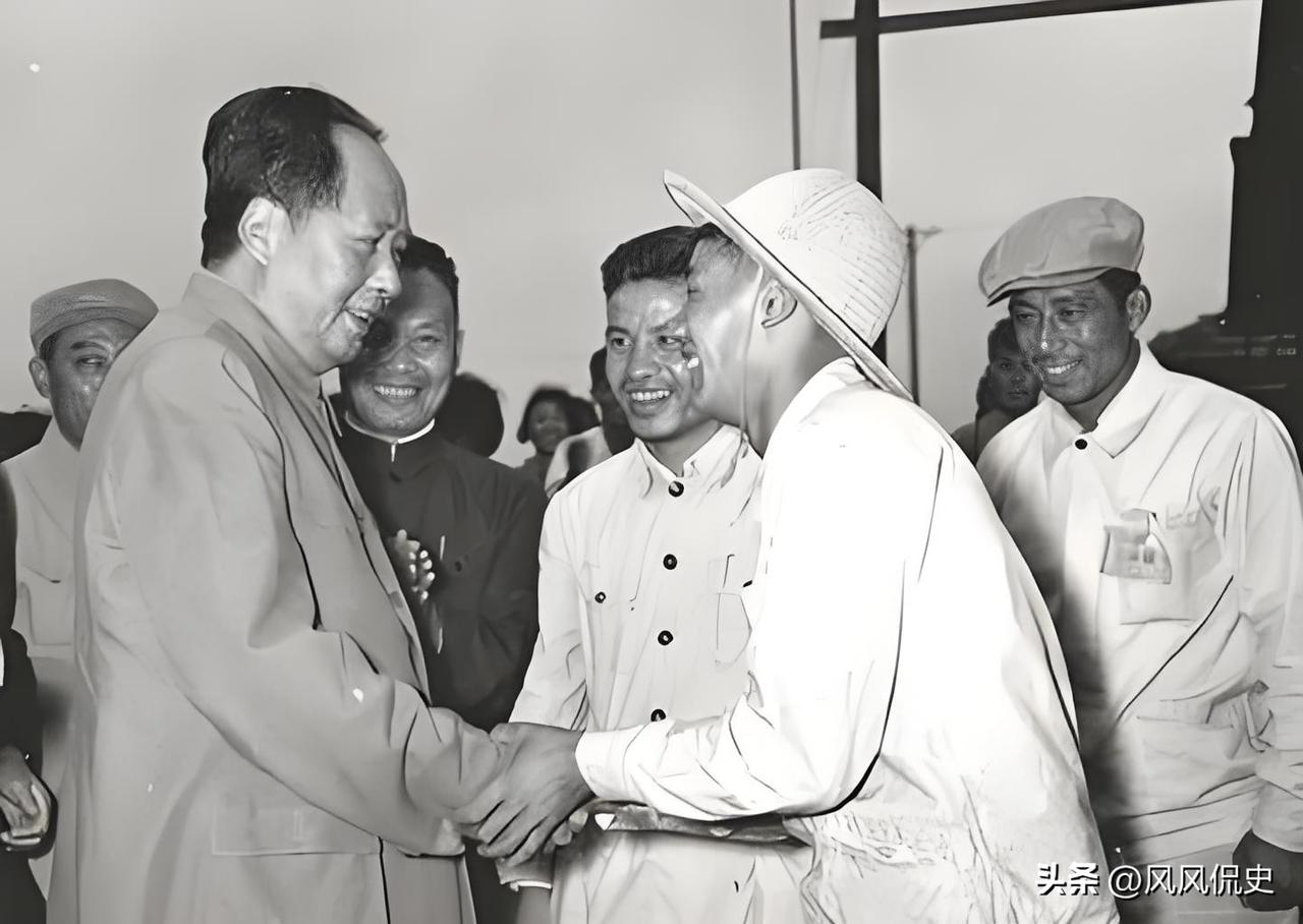 金灿荣教授说，不能说是改革开放奠定了我国工业的基础，实际情况是毛主席时代奠定了我