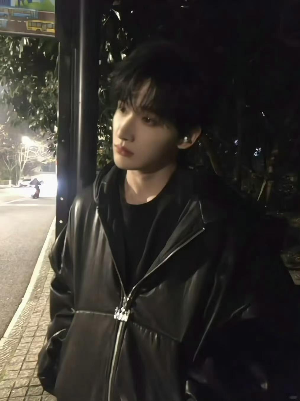 余宇涵好大一声分手余宇涵是刘涛的魔丸吧大音量分手+害羞小表情，余宇涵这波反差杀太