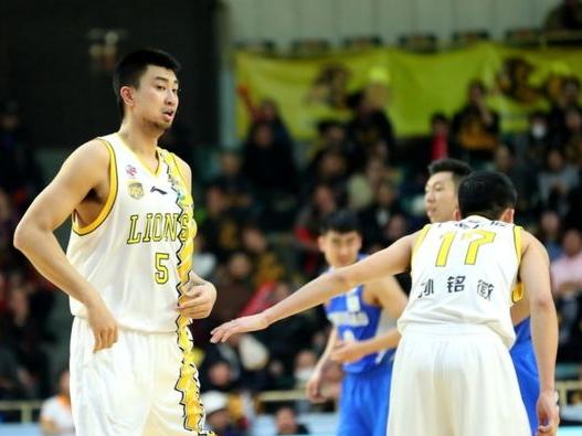 CBA最新消息：据知名篮球自媒体人球圈赵探长报道：“本赛季最后一个窗口期已经到来