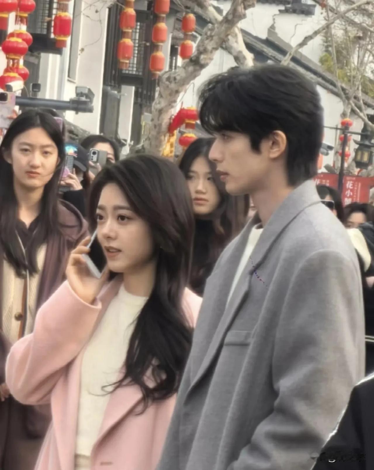 第一次看宋威龙和赵今麦的电视剧，不得不感叹还是顾漫有眼光。

因为骄阳似我的剧情