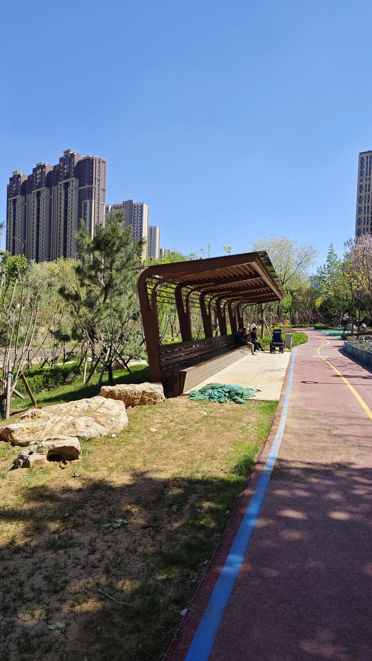 一位老中医说：想让身体变得有力气，最好的办法就是，让元神归位。

前阵子总感觉身