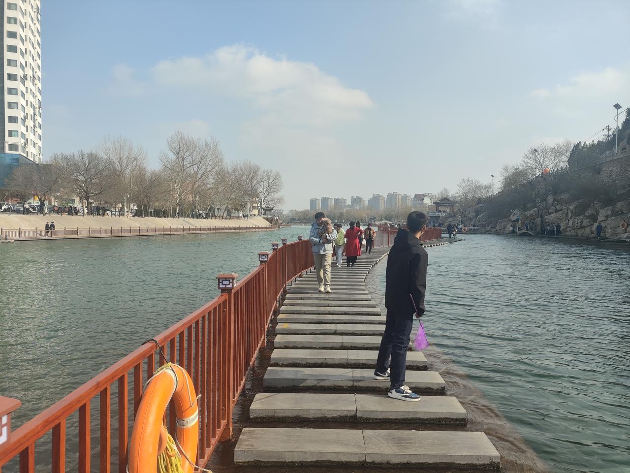 天南地北大拜年