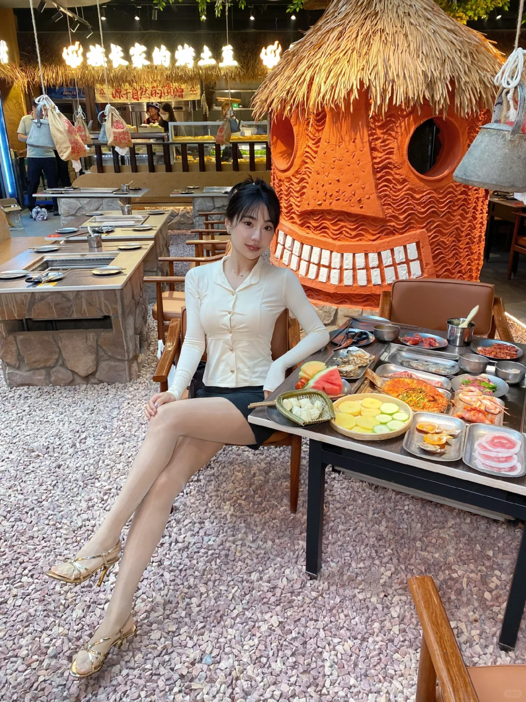 今天的快乐是烤肉给的❗️ 吃到扶墙出