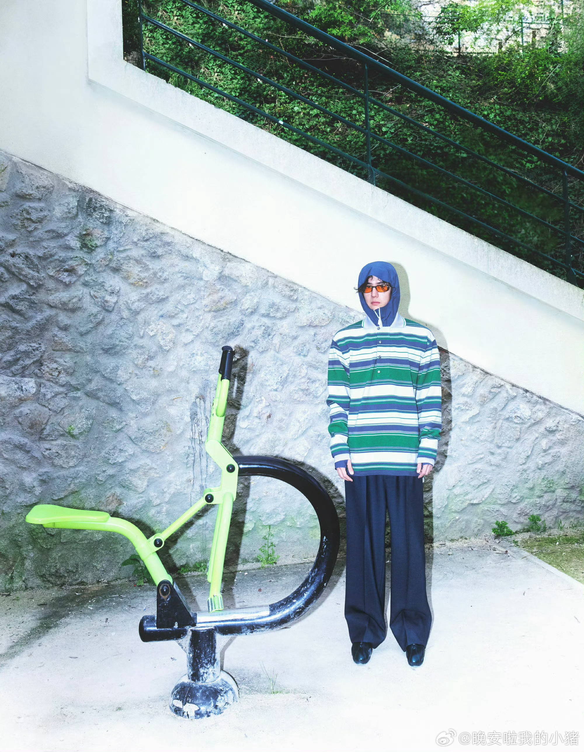 王一博Loewe大秀造型出图