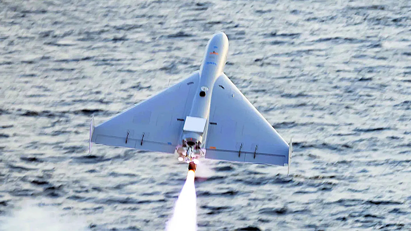 烽火问鼎计划每天认识一件兵器 美国海军已在中东试射了一架低成本无人战斗攻击系统（