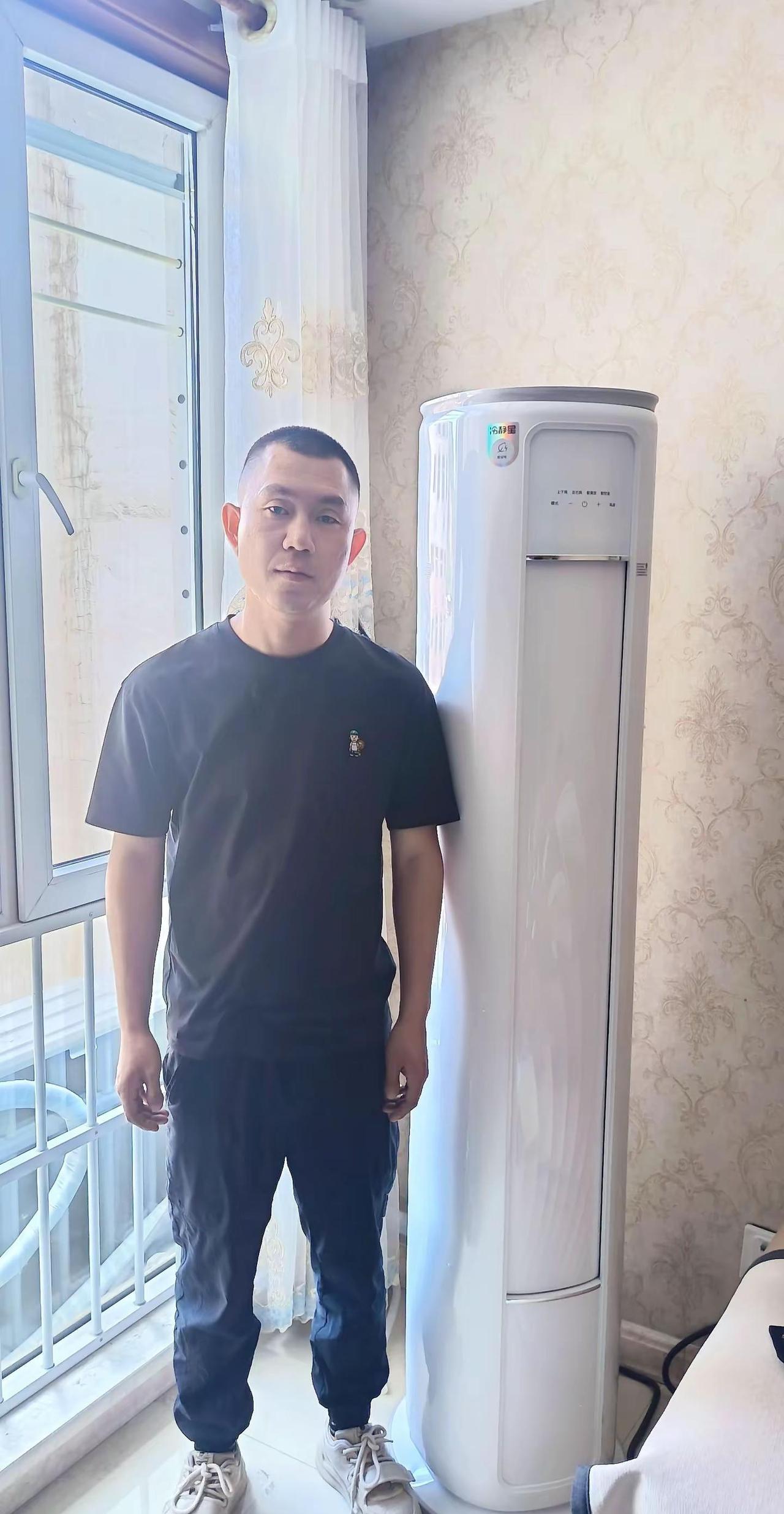 如今的我，爸不疼，妈不爱，媳妇还往死里害，只有装空调等她睡着才能回家！