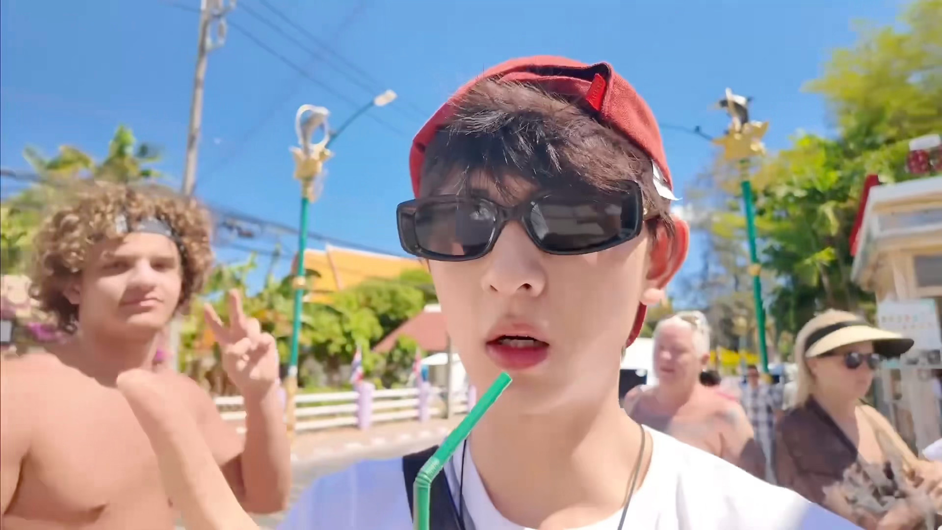 陈添祥  安利陈添祥 这个添添崽真的好帅啊顺毛真的好乖好阳光好有少年感下次vlo