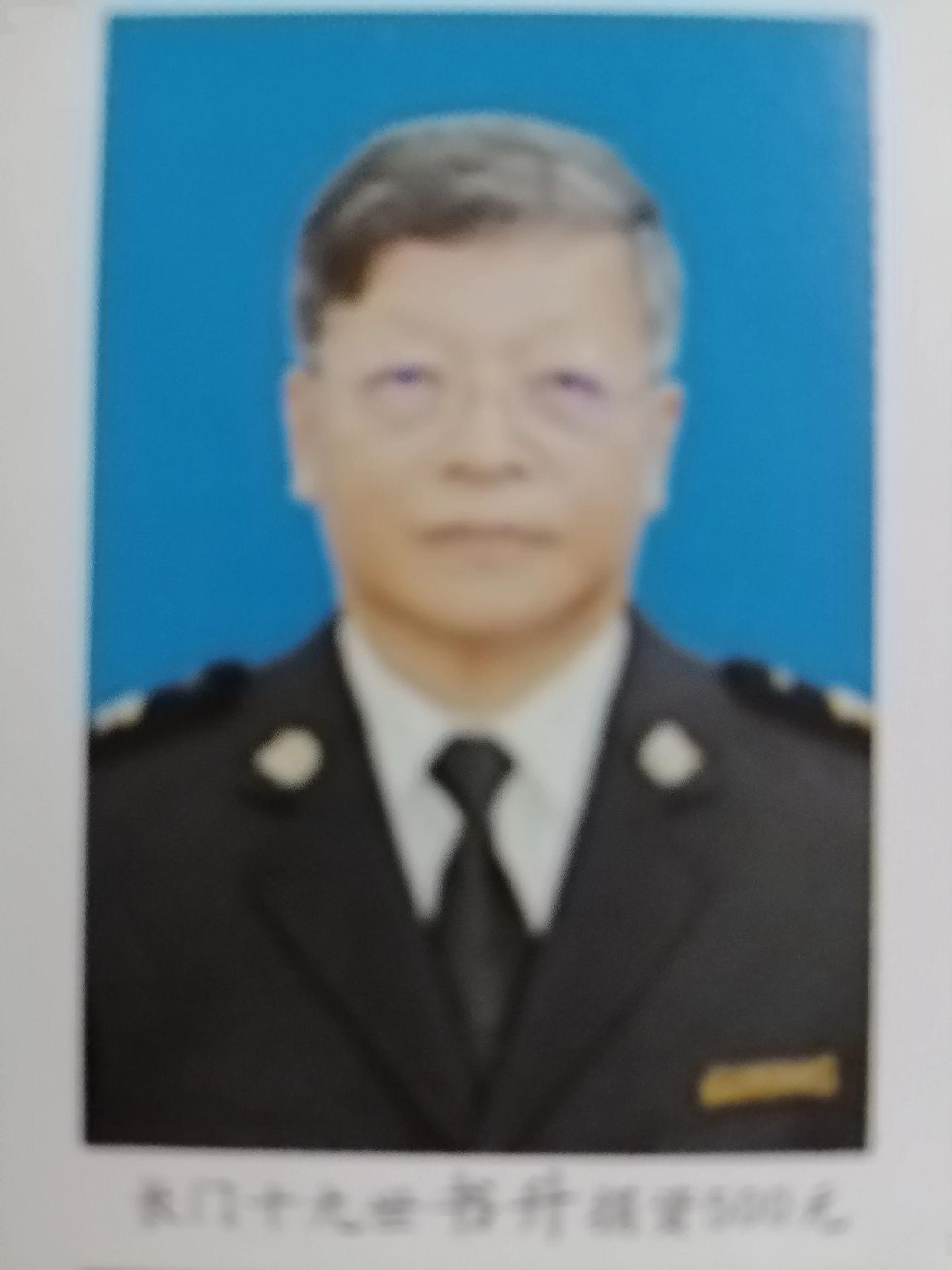《郑州市海关副关长：谢书升》      谢书升，又名小孬，巩义市焦湾村...