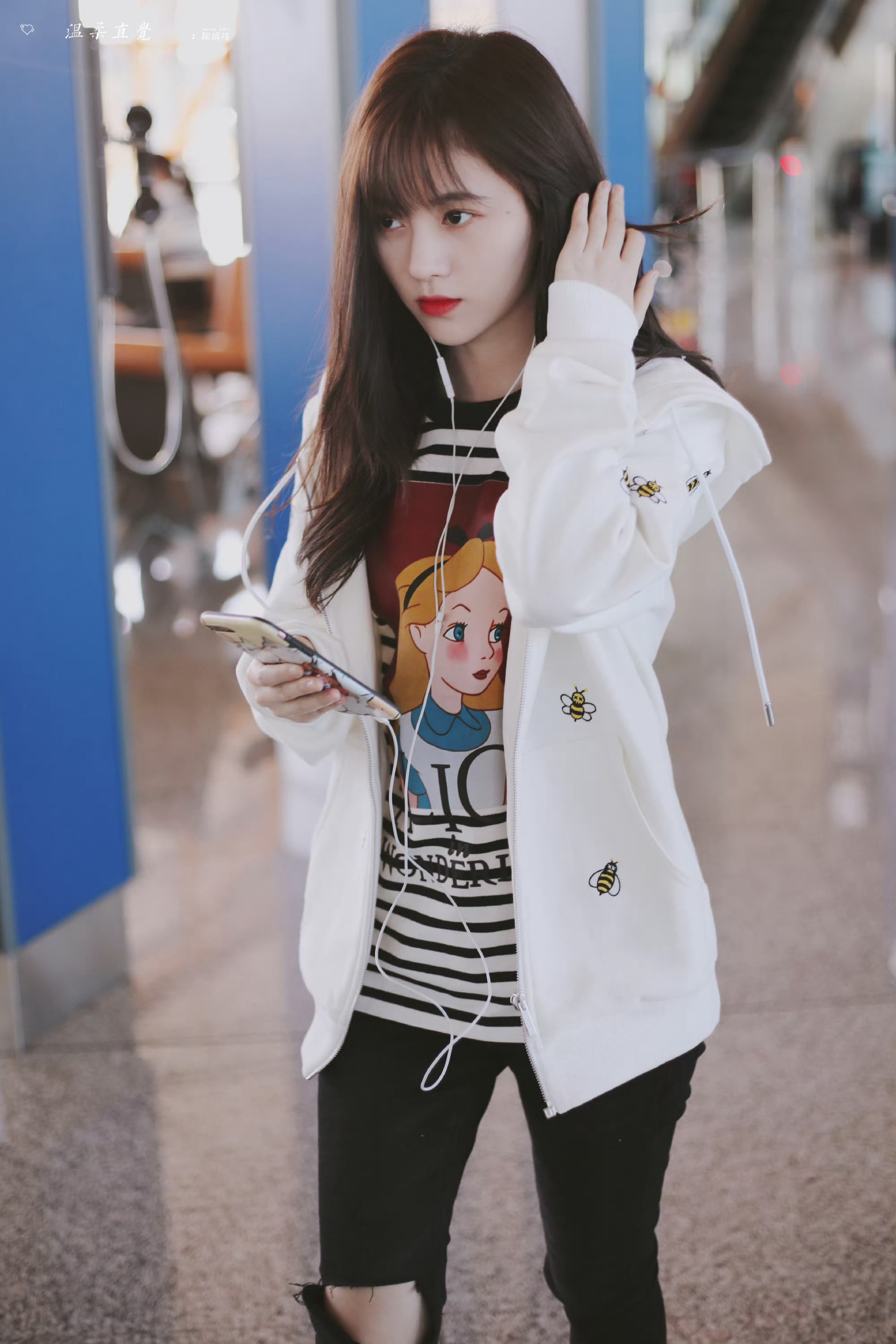 jjy鞠婧祎jjy鞠婧祎苏绿夏“当我抬头仰望原本漆黑的星空 是你的出现让它变得如