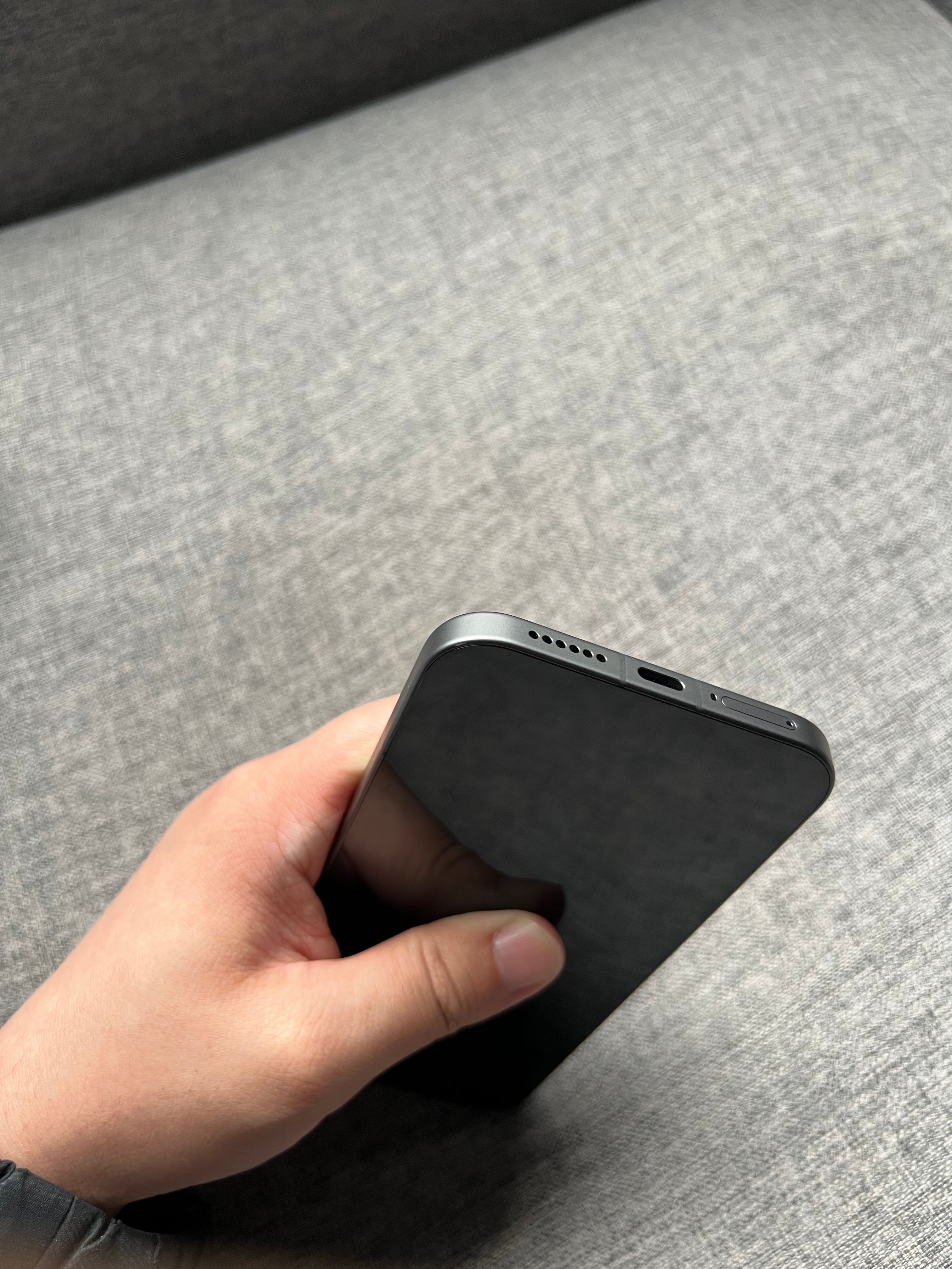 小米17 Pro Max 16+1TB黑色，屏幕靓，中框小磕碰，盒子配件全套，整