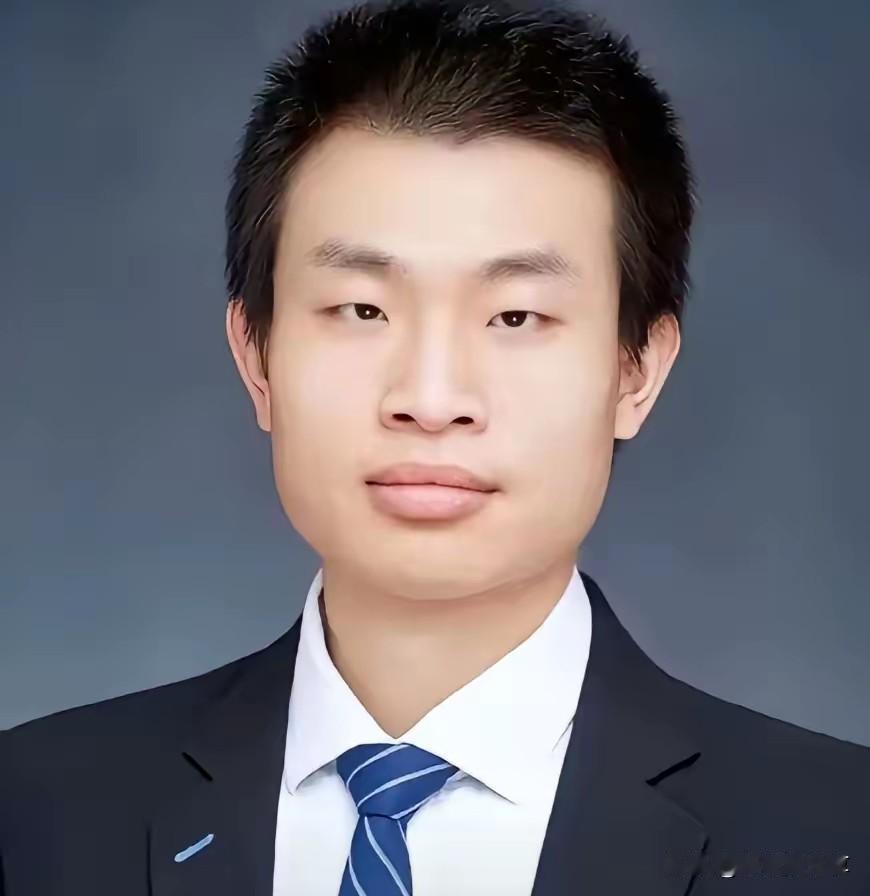 韦神，官宣了！
2月1日，学术圈传来大好消息，北大数学科学学院，官宣一个重磅消息