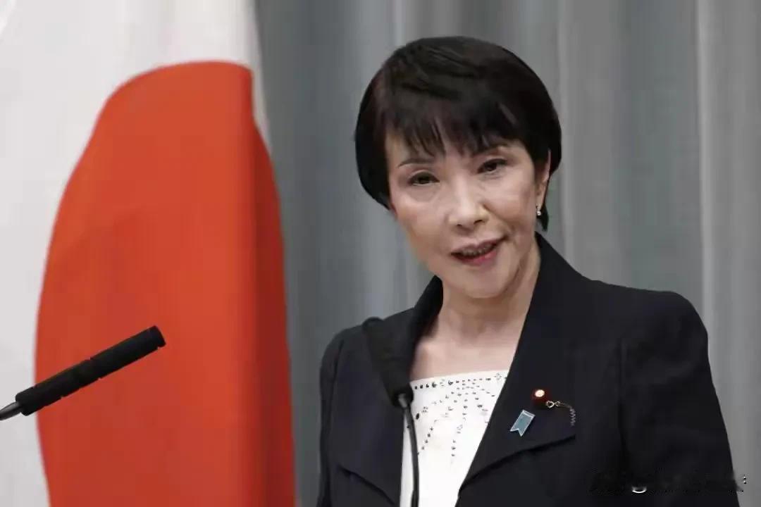 日本这次在核政策上的风波真够大的。“无核三原则”自1971年确立后，一直是日本和