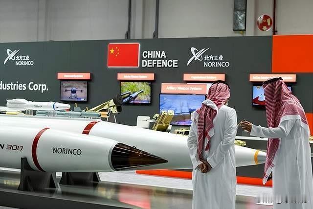 伊朗啊伊朗！
真的就是那扶不起的阿斗！
都这节骨眼了，还往外放假消息呢！
最近外