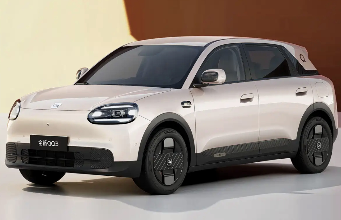 全新QQ3上市， 限时5.89万起。小车赛道现在是真卷大v聊车