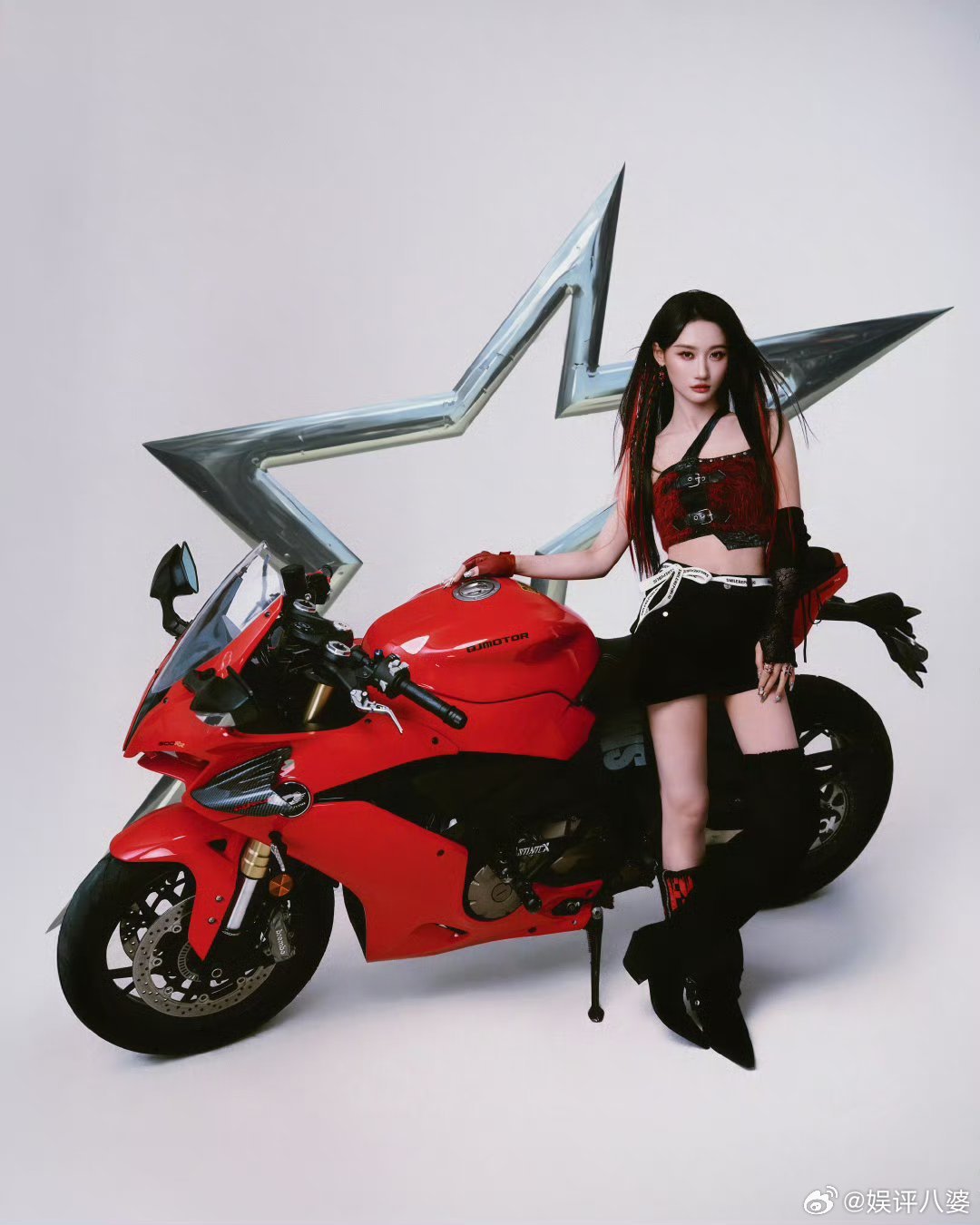 何宣林透露离开北影全职演戏从北影讲台转向乘风舞台✨何宣林全职逐梦演艺圈，还手握短