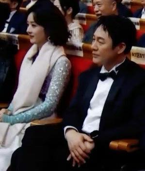#赵丽颖张颂文坐一起#呜呜🥹，有没有导演给他们俩递个本子啊，太想看高启强和许半