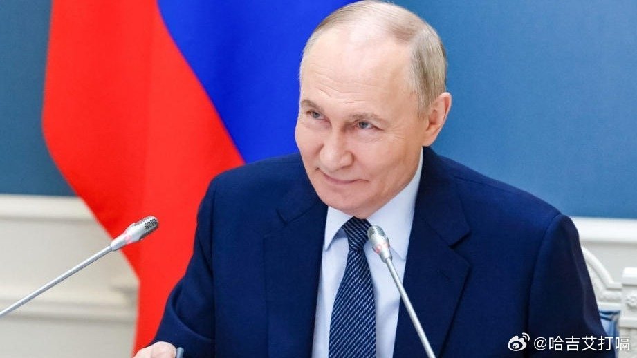 凤凰新闻【美媒：对普京而言，伊朗战争改变了一切】随后，伊朗战争爆发。一夜之间，谈