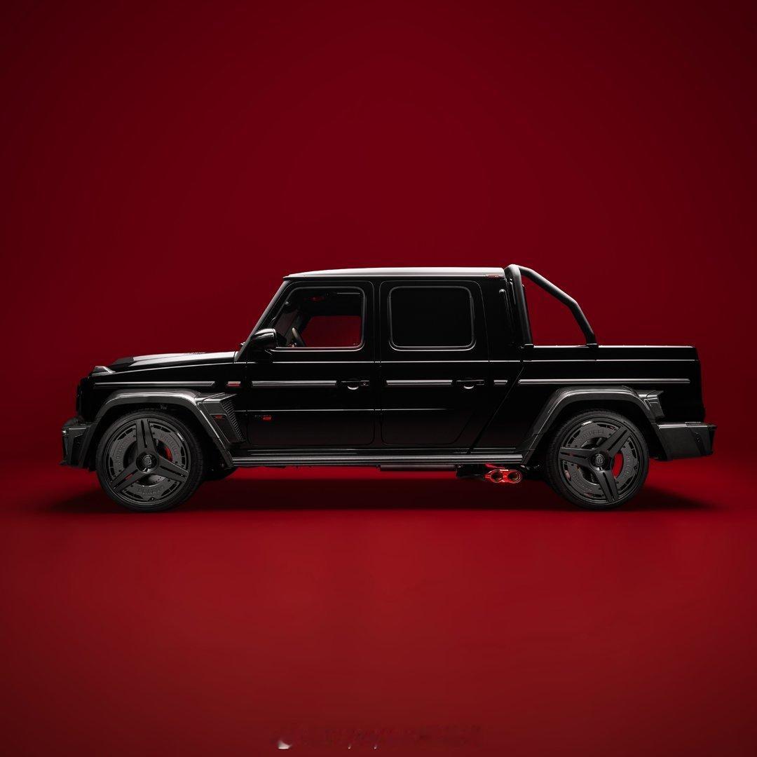 Brabus G63皮卡搭载4.5升双涡轮增压V8发动机最大功率900马力最大扭
