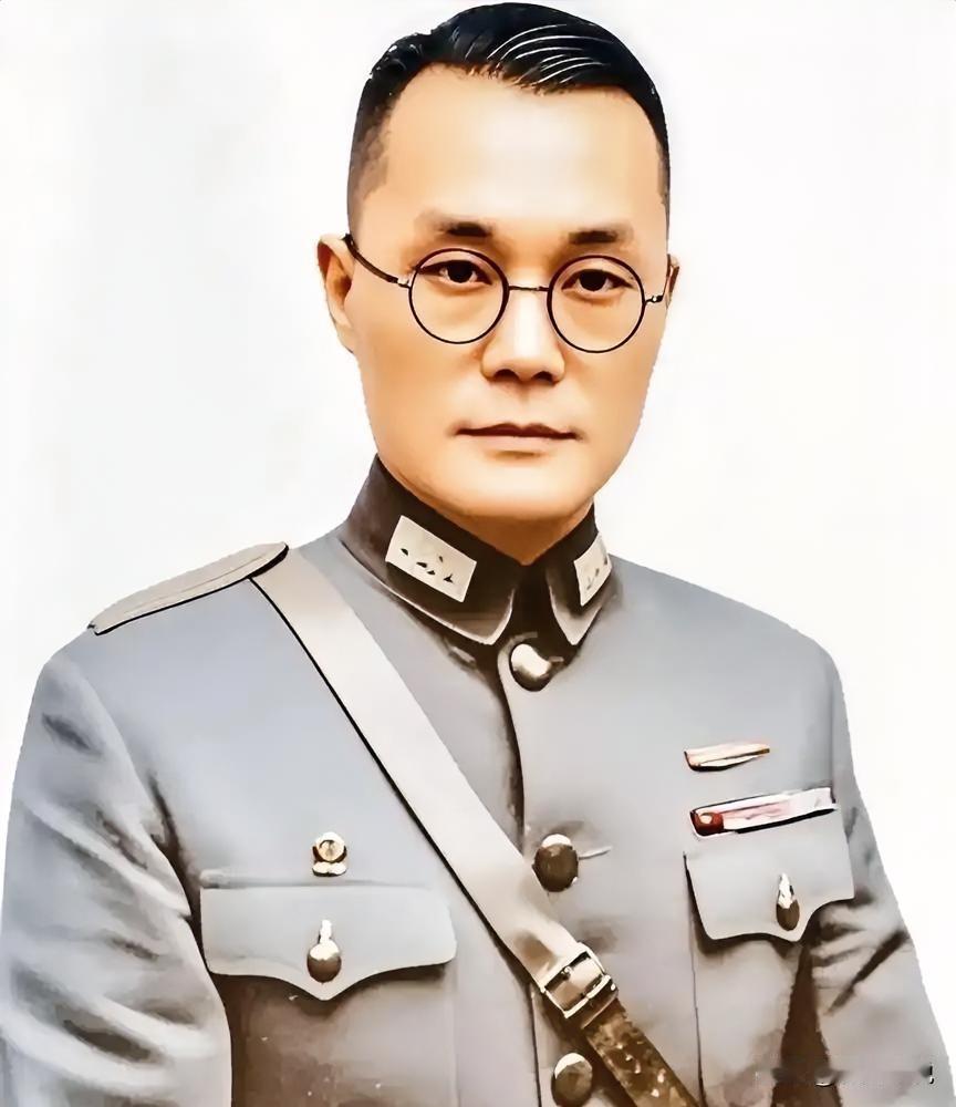 1949潘文华起义：枕边藏特务，一句送港保全西南大局
 
编辑：纱娜
作者：纱娜