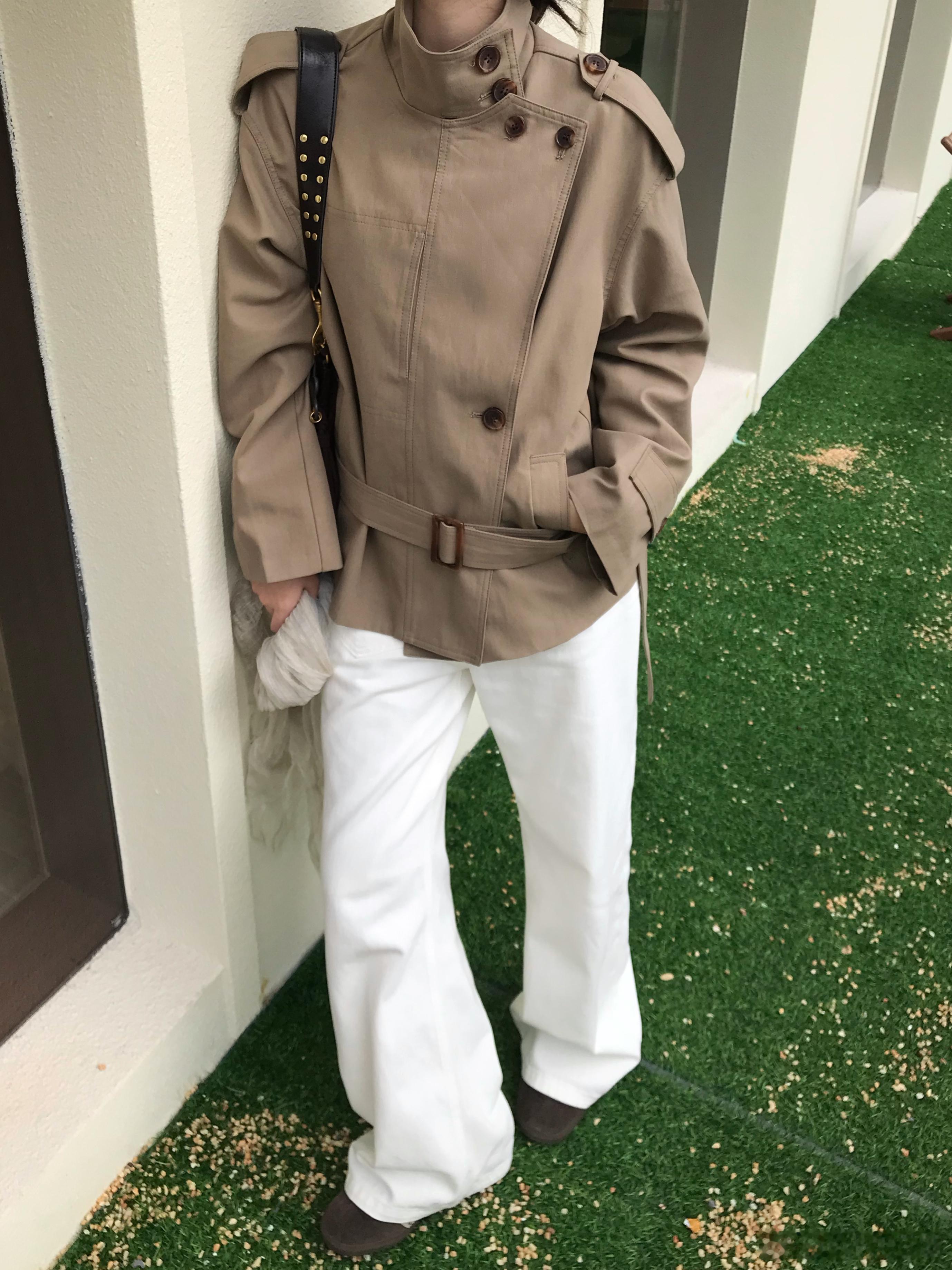 拍了这套风衣！太好笑了 穿着去买衣服结果人家店员小姐姐还问我链接说比她们店里的风