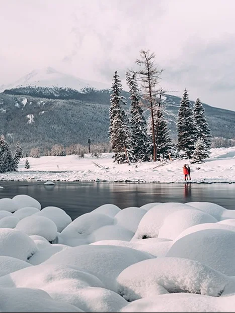 冬季阿勒泰寻梦之旅，7天畅游冰雪天地