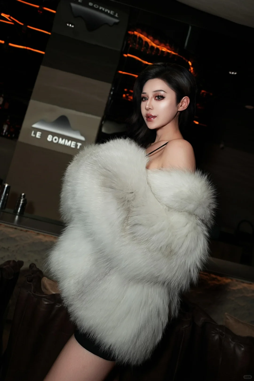 像不像美女 不像把你删了