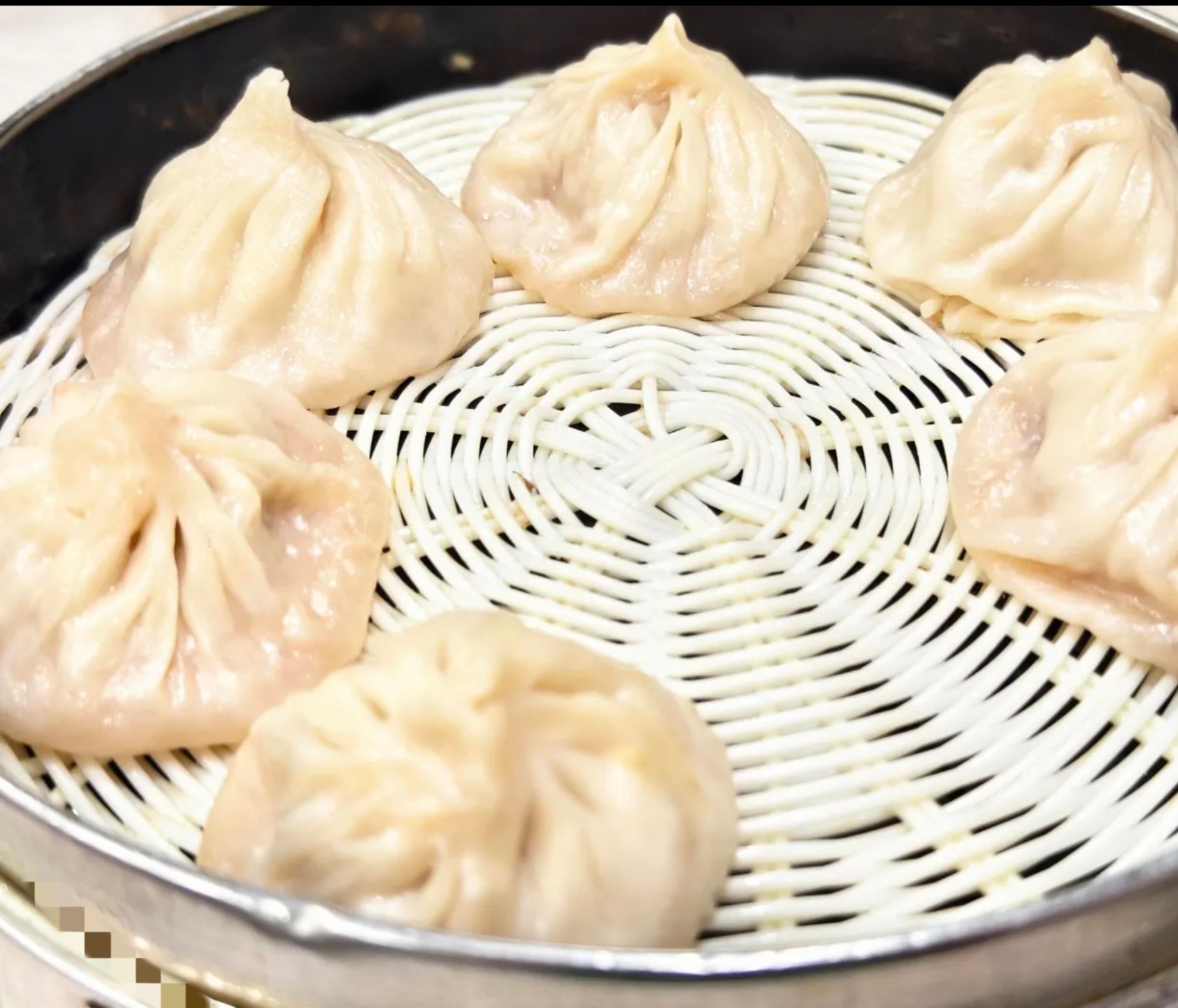 偏甜口的包子还是吃不习惯[允悲] ​​​