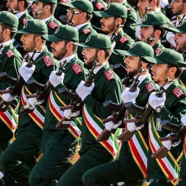 🚨🇮🇷 🇺🇲 据 Axios 报道，伊朗伊斯兰革命卫队（IRGC）本周