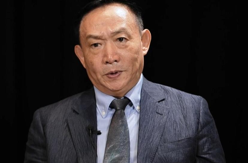 卢麒元：绝对不要走美国所设计的城镇化之路。务必要踏踏实实地走具有中国特色的社会主
