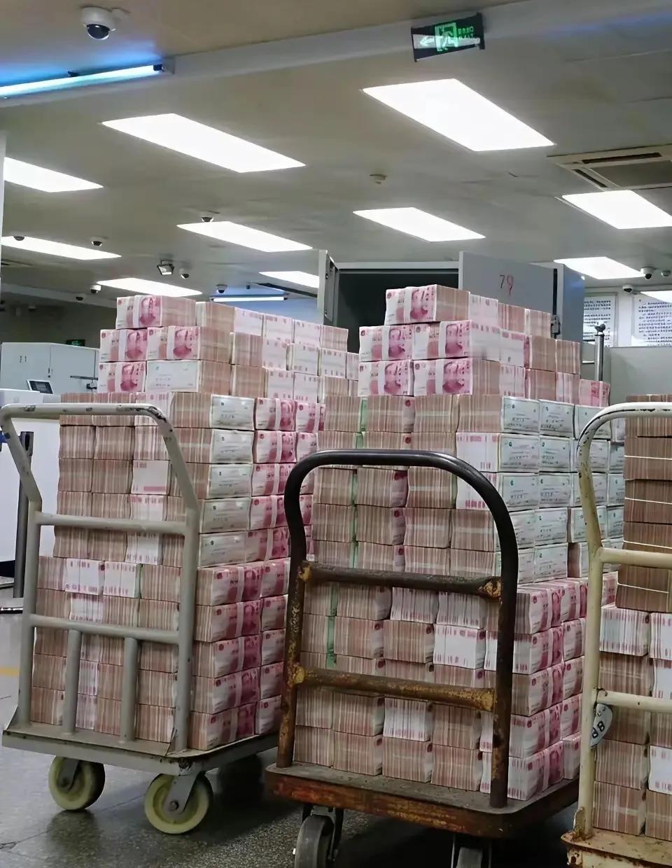金钱除外,现在人最缺的是什么?我想知道，现在都除了金钱的烦恼再，最多其他烦恼是什