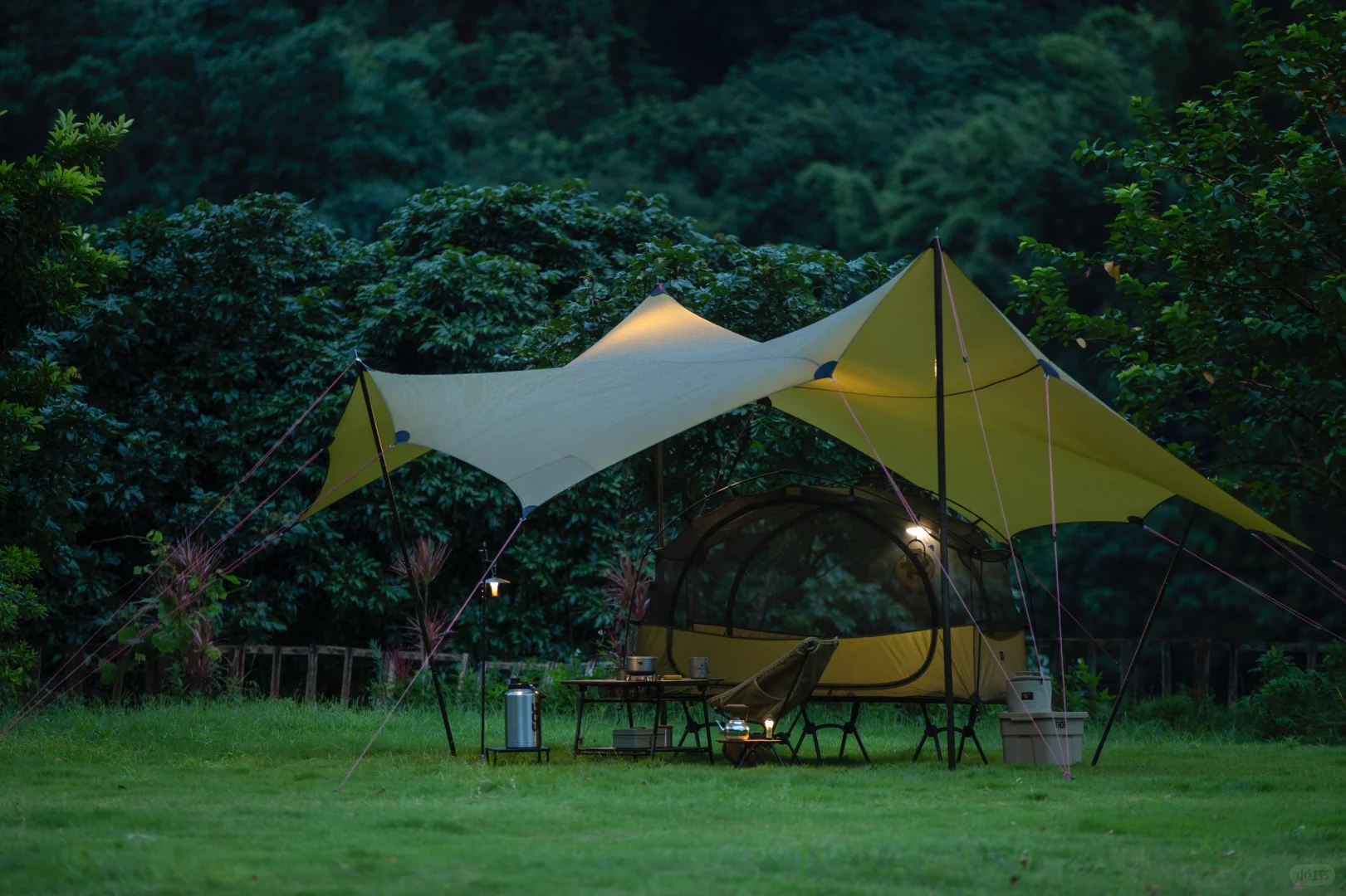 清晨6:10，一场暴雨后的蓝调