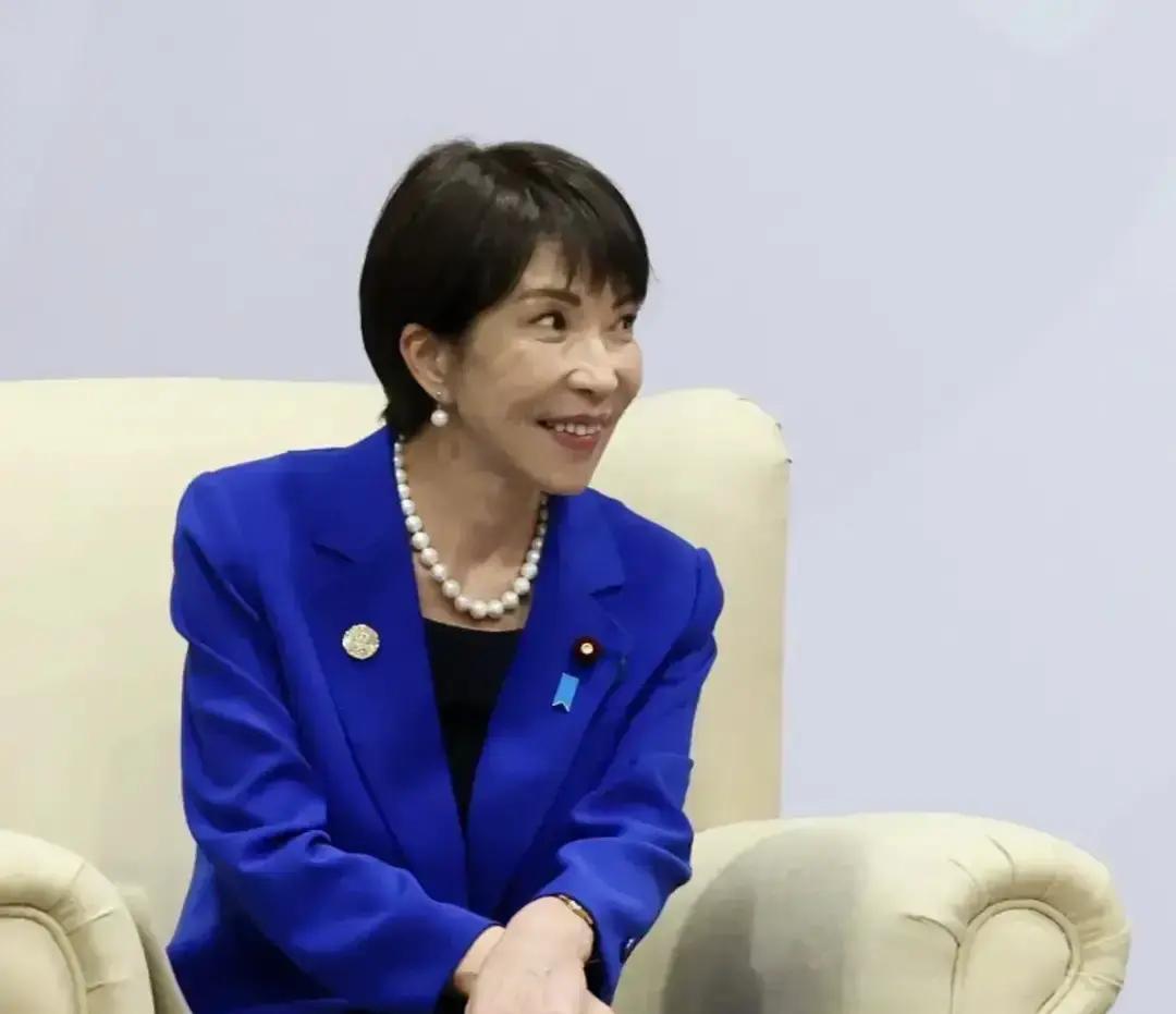 快讯！快讯！
日企扛不住了，绕开高市早苗直接递话求缓和，刚放软姿态，中方又按下一