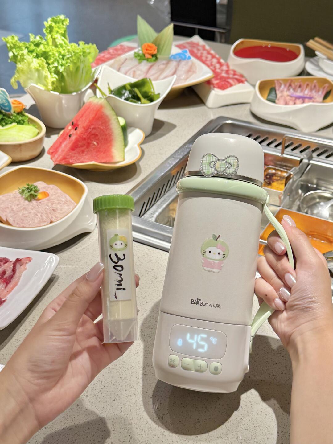 带娃坐高铁🚄……被隔壁追着问！！