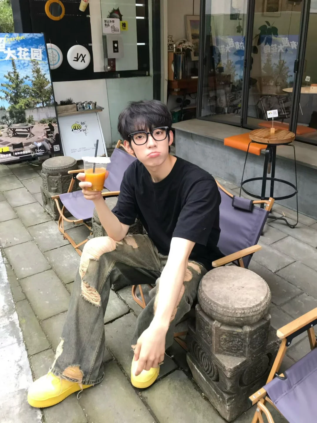 一起喝咖啡吧