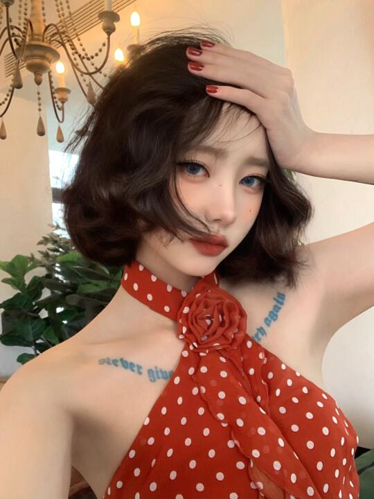 💋🍒👠