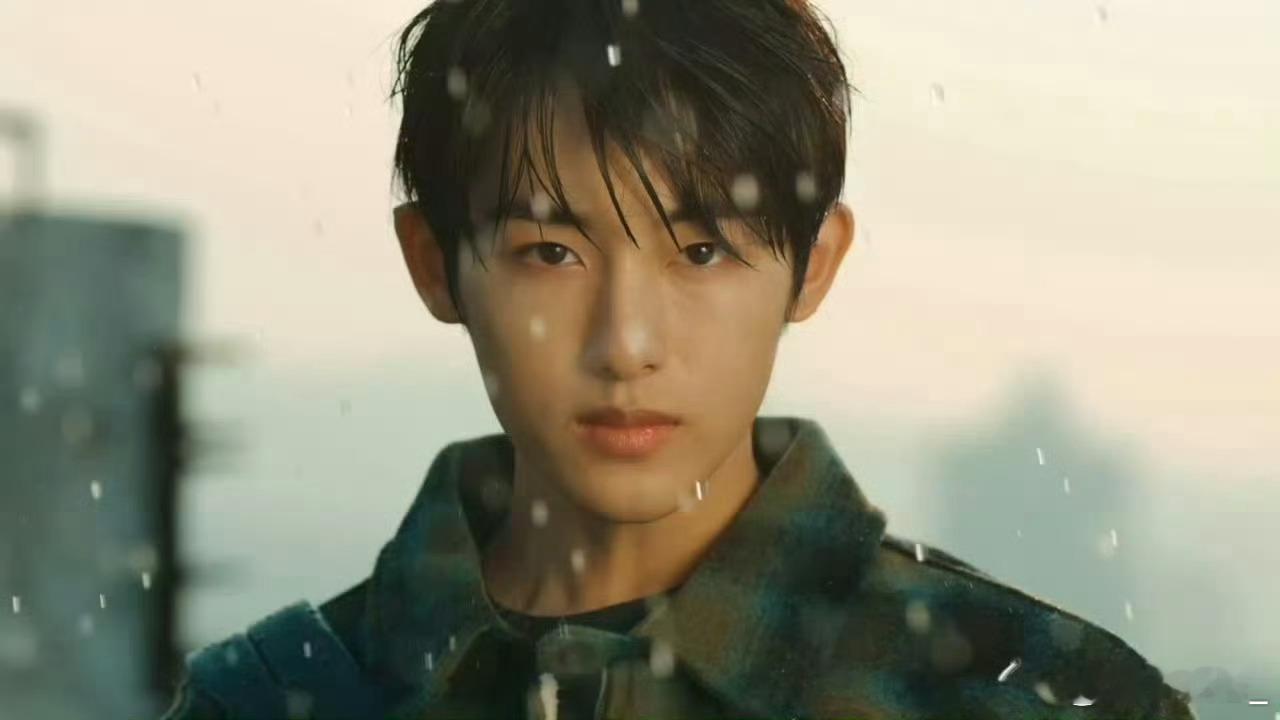 猫的树拍的董思成 《今天是太阳雨》概念片让人眼前一亮，猫的树把两人拍得超有韩系f