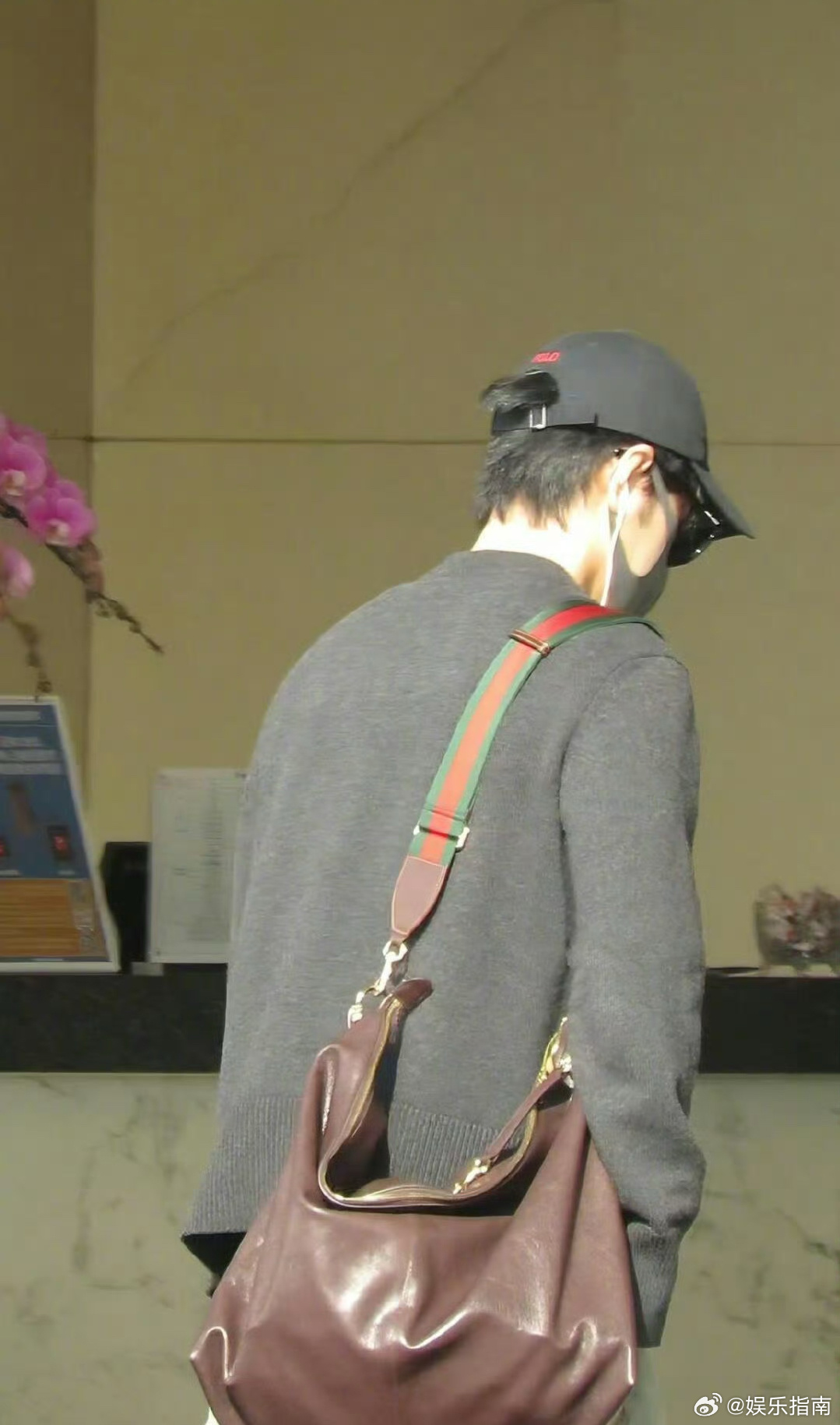 肖战出发青岛进组十日终焉，期待齐夏