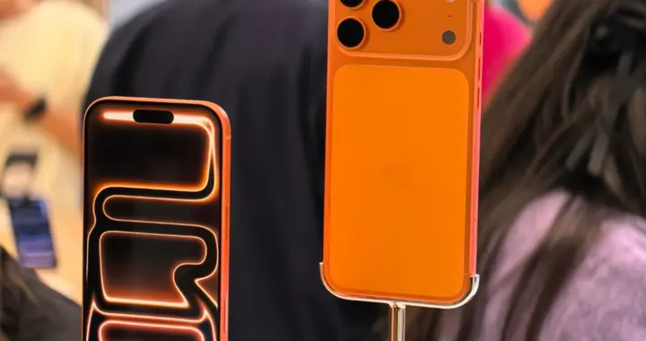 国人买爆iPhone 17！销量已达1329.53万，国产厂商都馋哭了