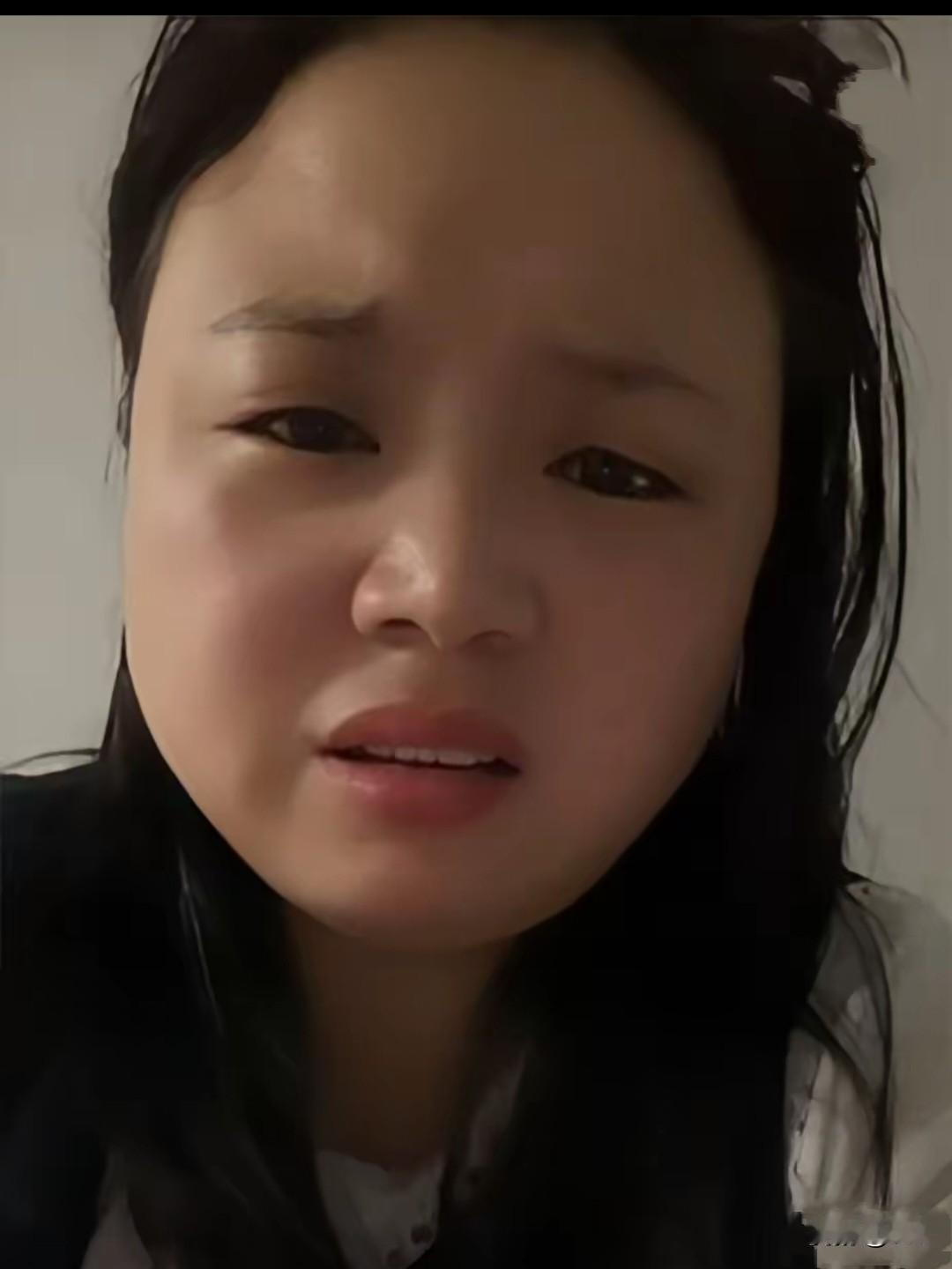 看丹丹的直播，很多事情的真相得以水落石出。

针对网上盛传她未婚先孕一事，丹丹坦