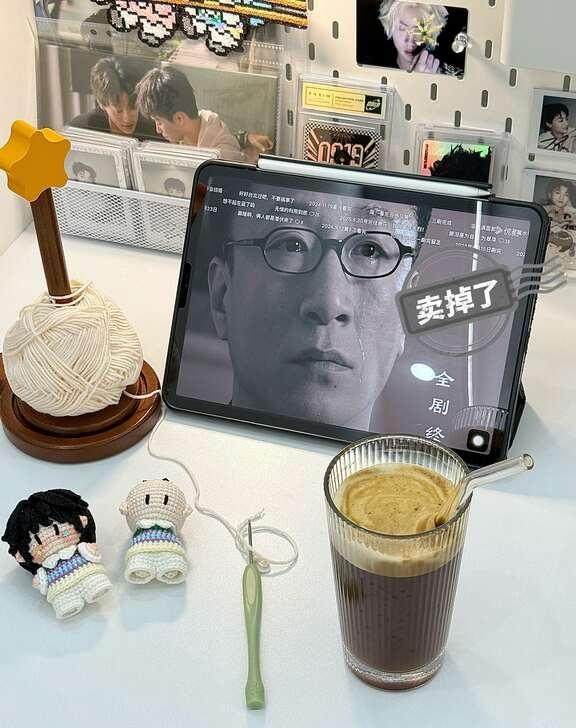 是谁2026年才看潜伏🥹
上闲鱼卖掉我的意难平[流泪]
竟然26年才点开这部斩
