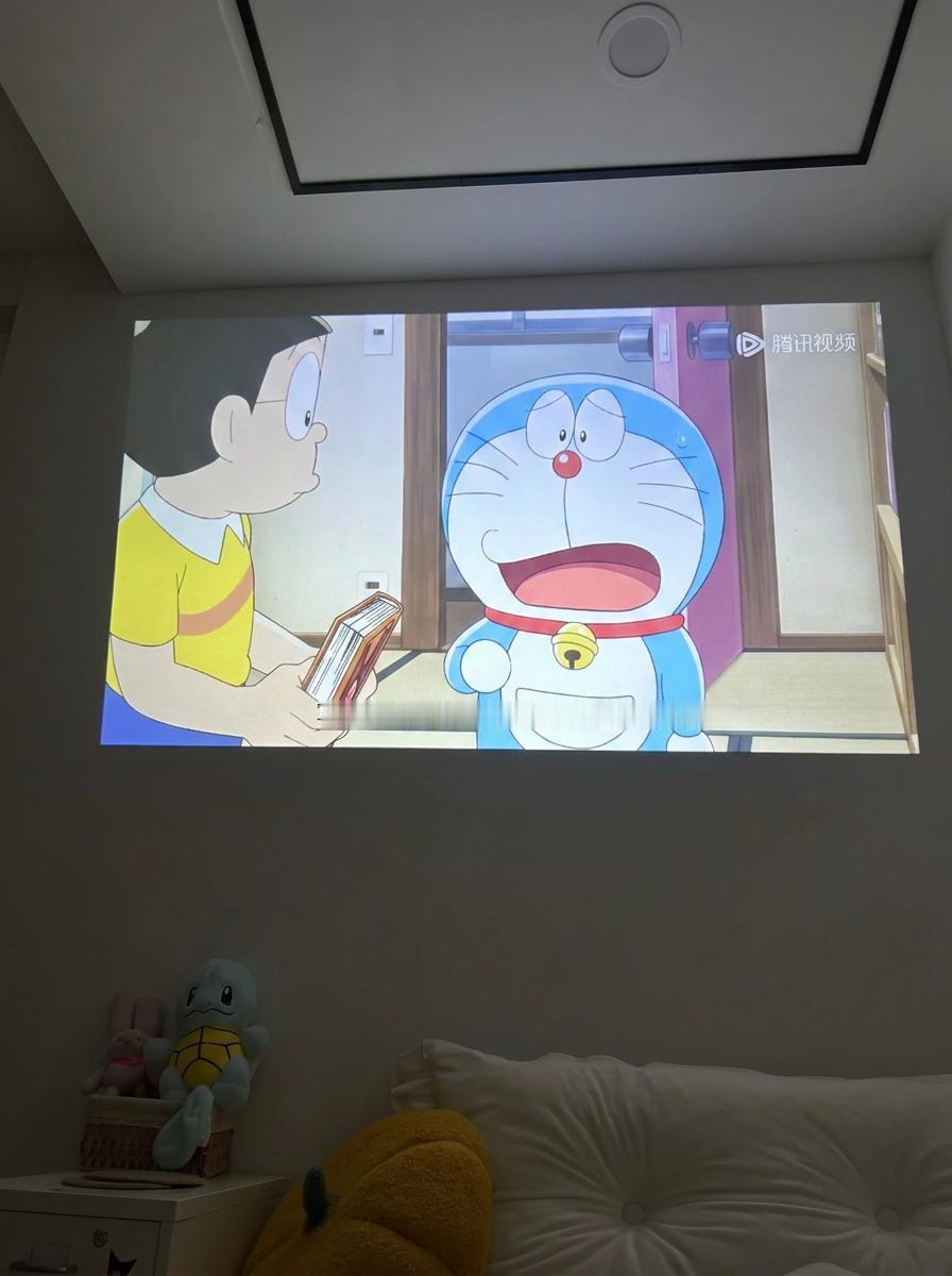 租房卧室投影仪实测！哈趣Q1 Pro高亮版使用3个月体验

869块入手的哈趣q