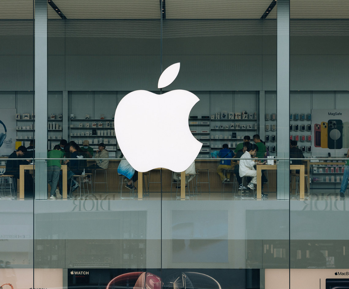 【苹果涨价幅度iPhone暂未涨价】6月25日，苹果公司6月25日宣布上调Mac