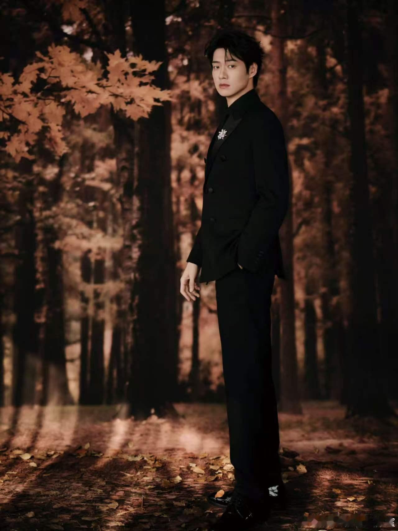 魏大勋特邀主演楚天秋魏大勋我是楚天秋 血月之下，宿命回响！魏大勋进组即高能，楚天