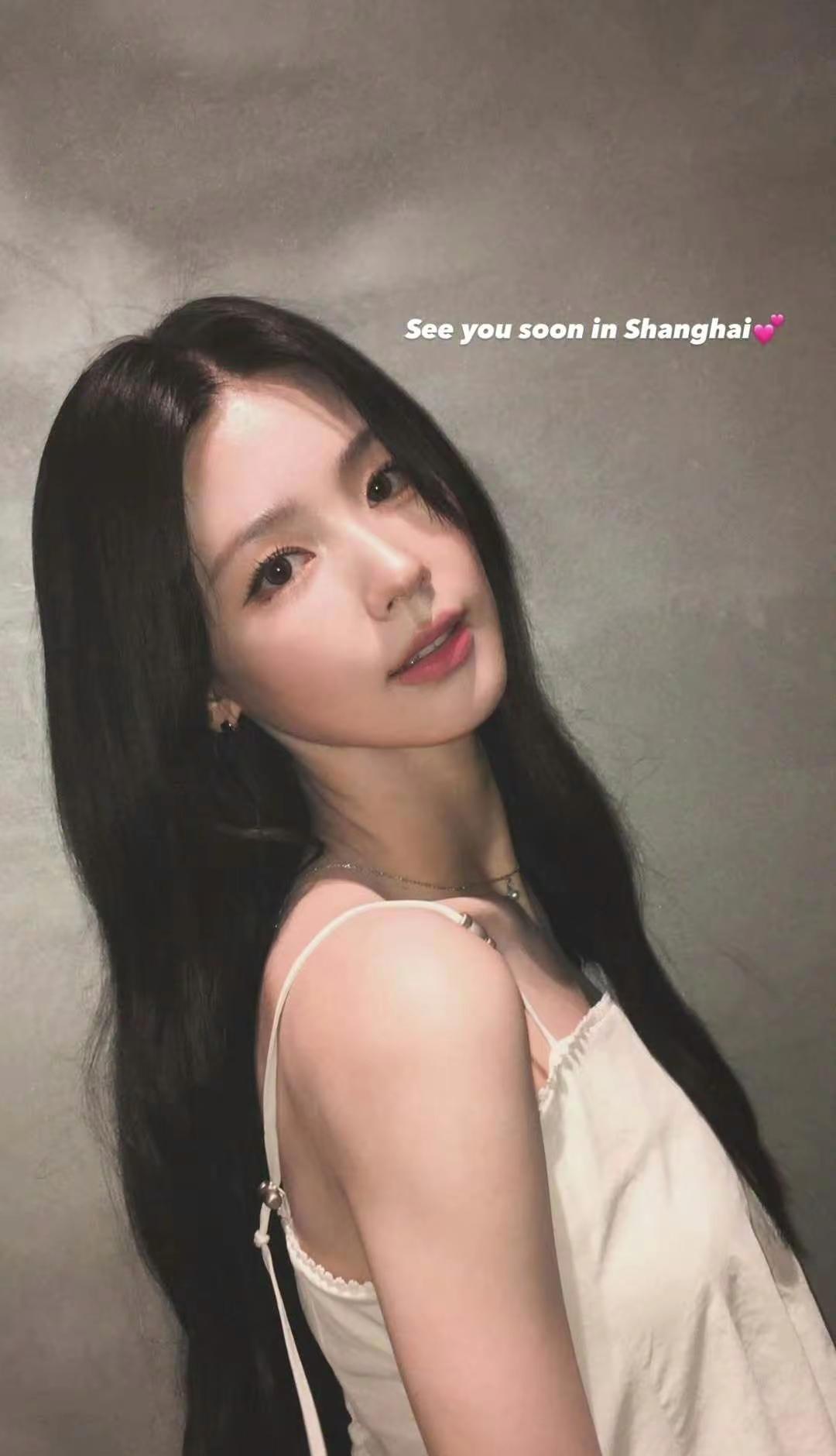 美延个人IG快拍更新(✈️上海参加快闪)赵美延 赵美延曺薇娟 赵美延力量型主唱 