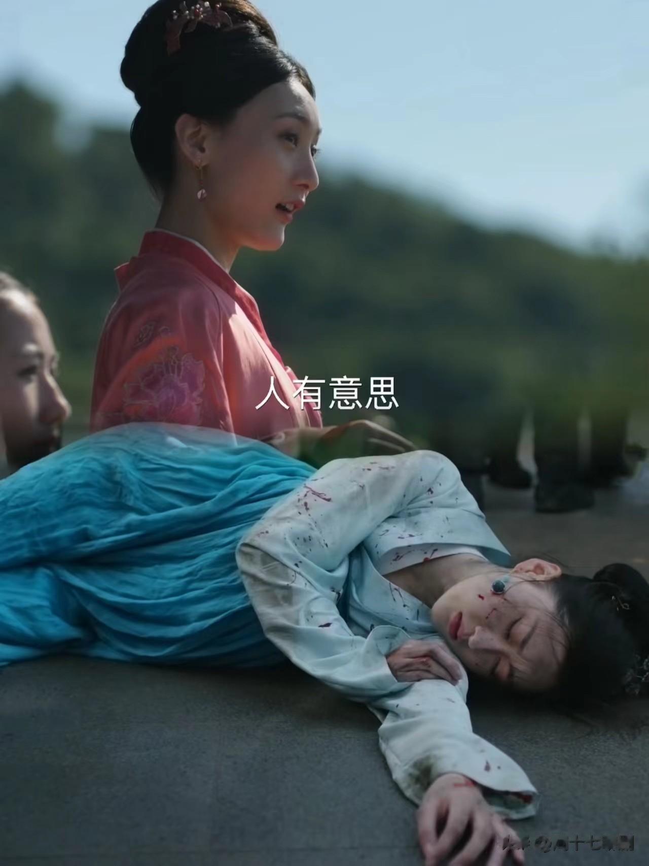 荣飞燕是宠妃荣妃的嫡亲妹妹。

就因为一个男人，嘉成县主就敢派人当街掳走她，还故