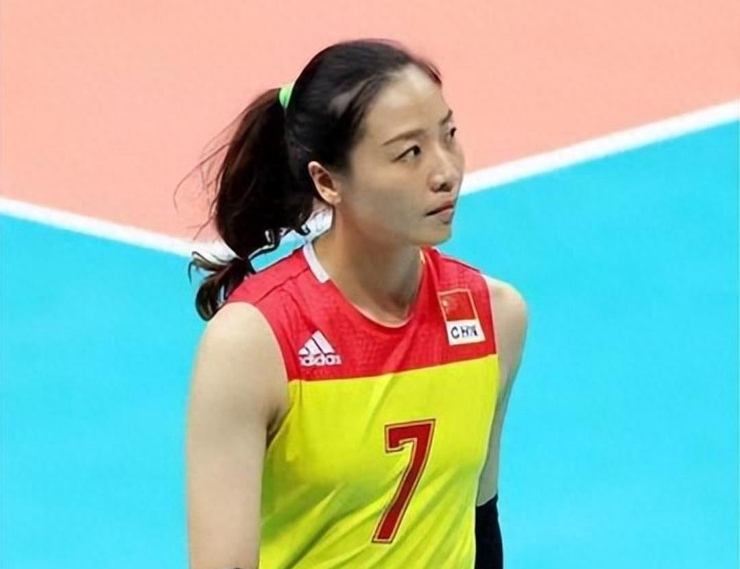 魏秋月履新天津排管中心副主任，或天津青训将转型

里约奥运女排冠军魏秋月出任天津